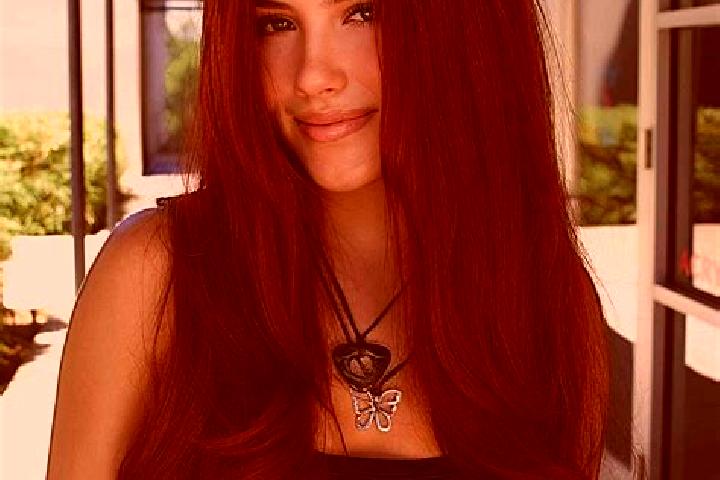 Eleanor, 29, a auburn dark-eyed european companion based in Capistrano. Offering BDSM, Tantra, Dinner Date, 69, Couples. Available for incall and outcall, ov...