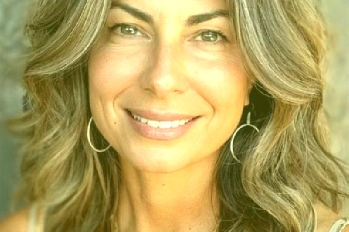 Eleanor, 29, a brunette grey-eyed middle eastern companion based in Atalaya. Offering Prostate Massage, Overnight, Dinner Date. Available for incall and outc...