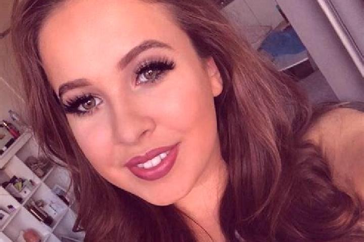 Eleanor, 29, a brunette grey-eyed slavic companion based in Chevilly. Offering Couples, Prostate Massage, CIM, Striptease. Available for incall and outcall, ...