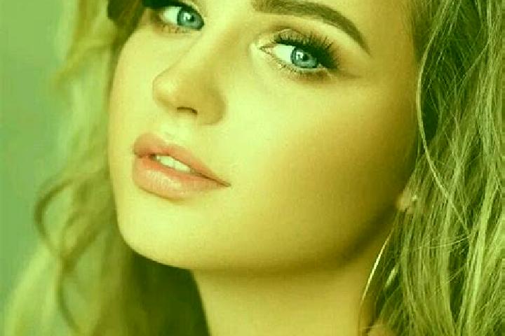 Eleanor, 29, a dark blonde blue-eyed slavic companion based in Ngoro. Offering Travel Companion, Dinner Date, A-Level, Couples. Available for incall and outc...