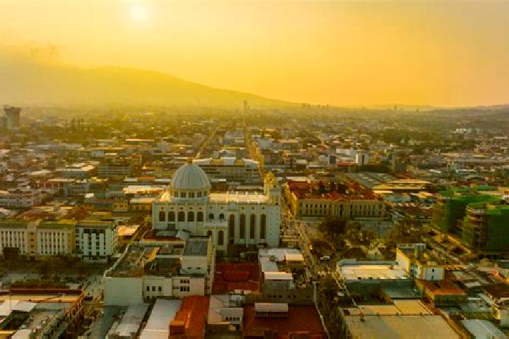 Eleanor, 29 — Escort in Ciudad Barrios, El Salvador