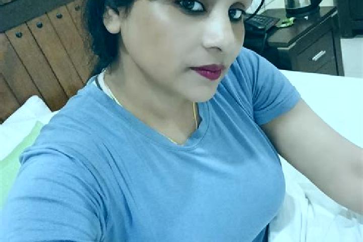 Eleanor, 29 — Escort in Hyderabad, Pakistan