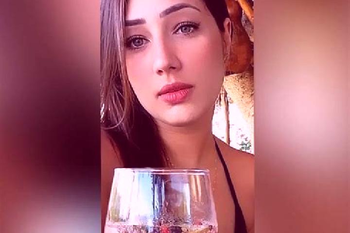 Eleanor, 29 — Escort in Ibira, Brazil