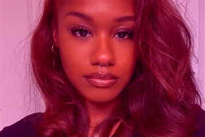 Eleanor, 30, a auburn brown-eyed ebony companion based in Settime. Offering Overnight, BDSM, Striptease, Fetish, A-Level. Available for incall and outcall, d...
