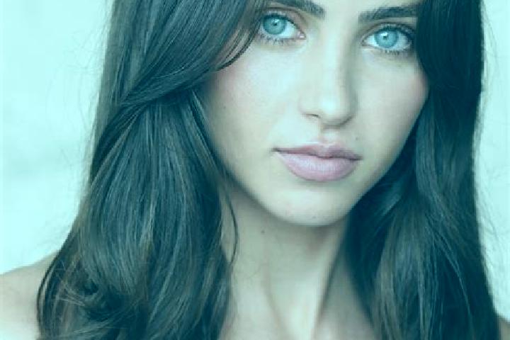 Eleanor, 30, a brunette dark-eyed mixed companion based in Botelhos. Offering 69, Erotic Massage, BDSM. Available for incall and outcall, overnight bookings ...