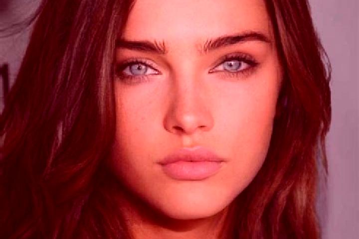 Eleanor, 30, a brunette green-eyed mixed companion based in Priboiu. Offering Deep French Kissing, Fetish, Erotic Massage. Available for incall and outcall, ...