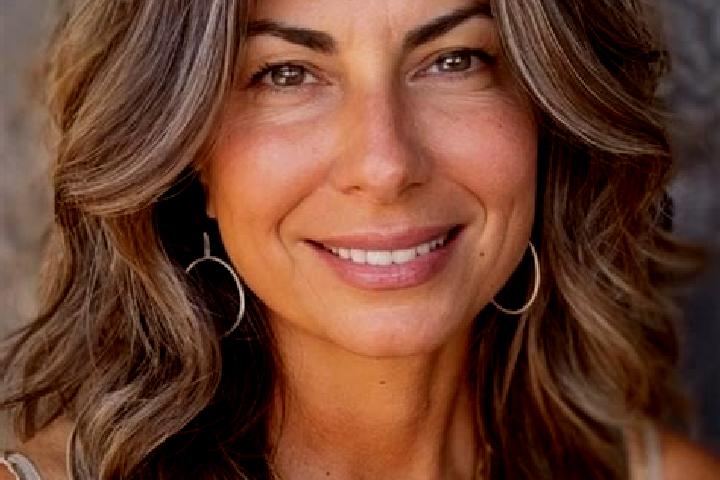 Eleanor, 30, a brunette grey-eyed middle eastern companion based in Jibao-an. Offering Tantra, CIM, OWO, Erotic Massage, Domination. Available for incall and...