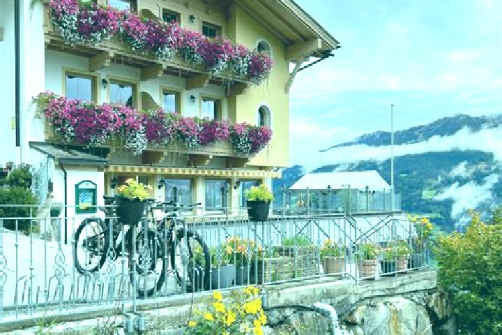 Eleanor, 30 — Escort in Aschau im Zillertal, Austria