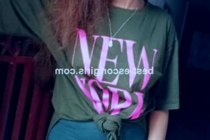 Eleanor, 30 — Escort in Chironkamba, Comoros