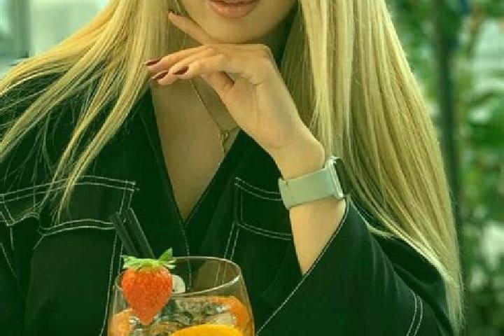 Eleanor, 30 — Escort in Halkali, Turkey
