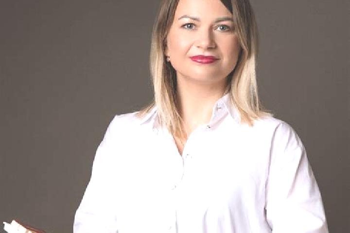 Eleanor, 30 — Escort in Juszczyn, Poland