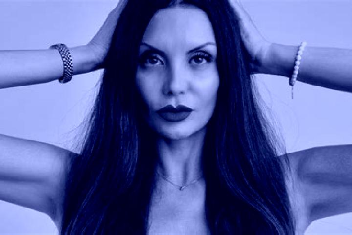 Eleanor, 30 — Escort in Romito Magra, Italy