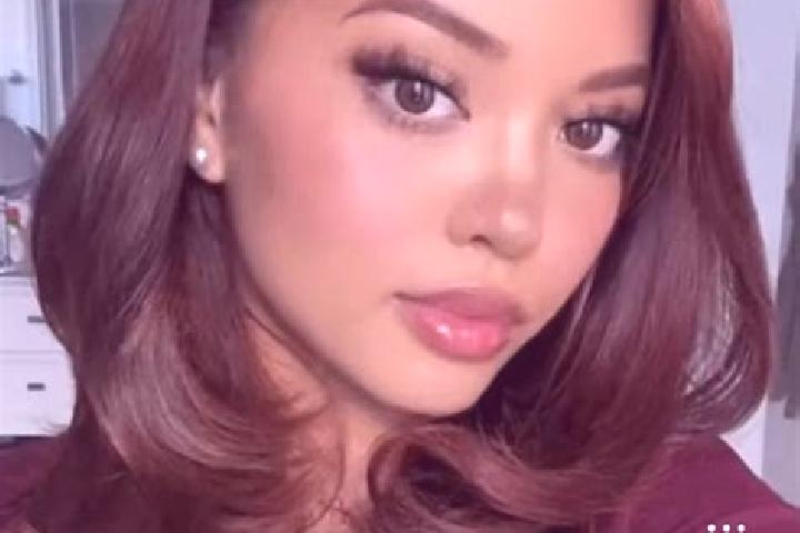 Eleanor, 31, a auburn brown-eyed latina companion based in Cordoncillo. Offering CIM, Fetish, A-Level, Domination, GFE. Available for incall and outcall, day...