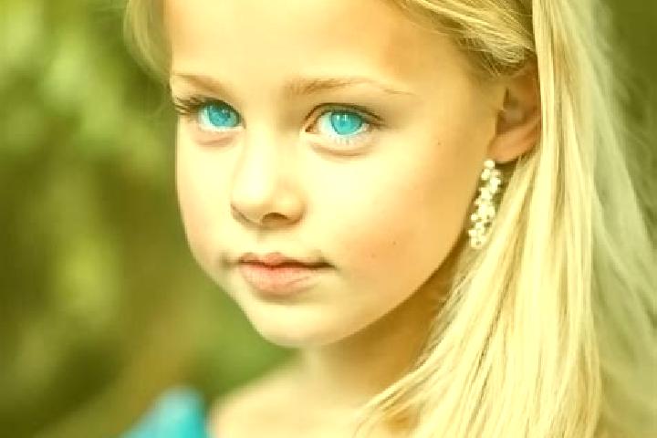 Eleanor, 31, a blonde blue-eyed mixed companion based in Guijo de Santa Barbara. Offering Massage, Duos, Party Girl. Available for incall and outcall, day an...