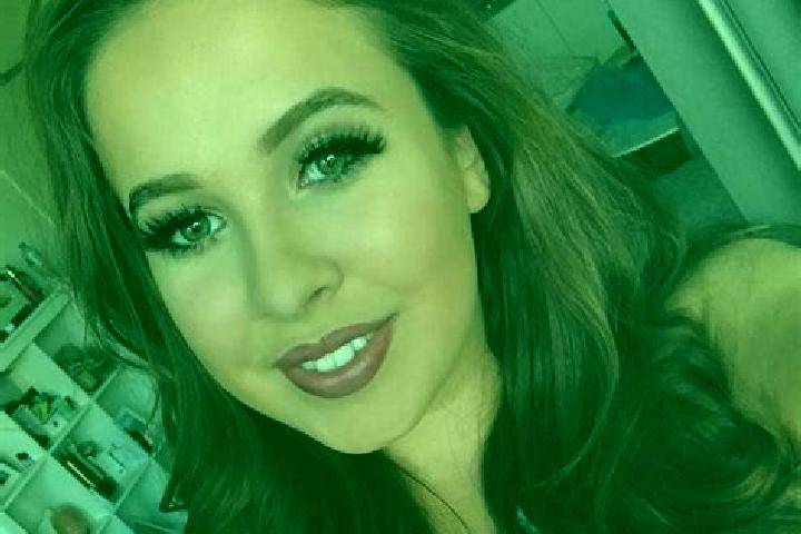 Eleanor, 31, a chestnut grey-eyed ebony companion based in Labrit. Offering Roleplay, Erotic Massage, Massage, A-Level. Available for incall and outcall, day...