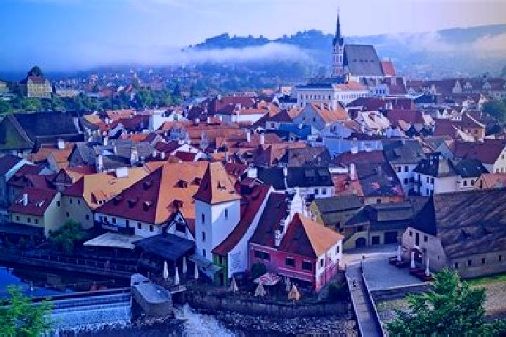 Eleanor, 31 — Escort in Cesky Krumlov, Czech Republic