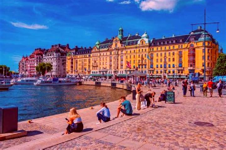 Eleanor, 31 — Escort in Goetene, Sweden