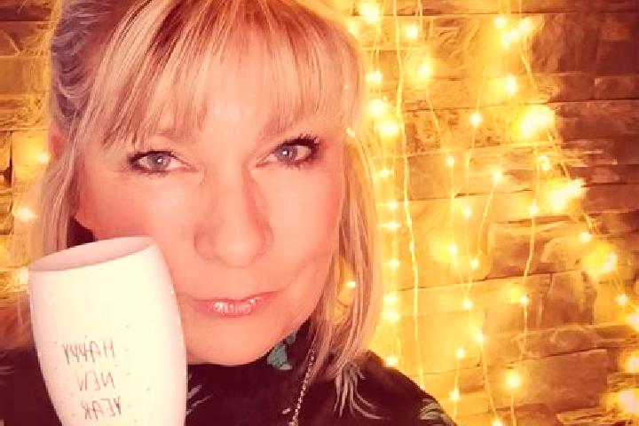 Eleanor, 31 — Escort in Hohendodeleben, Germany