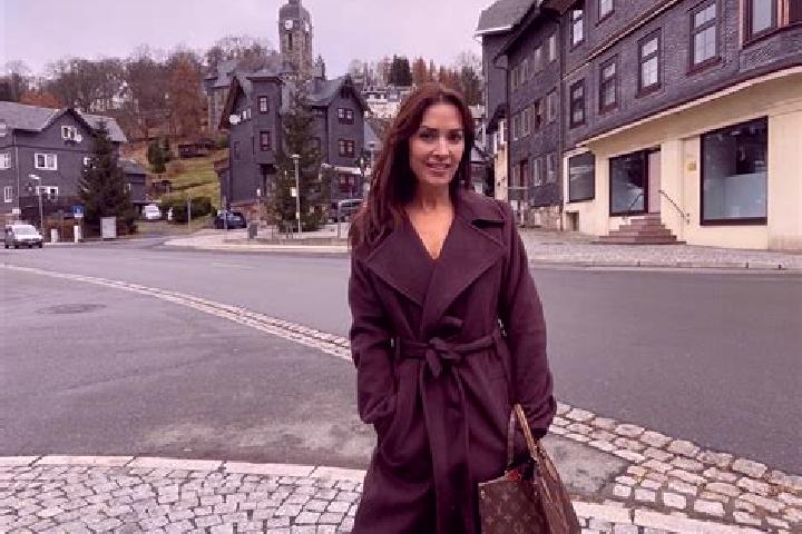 Eleanor, 31 — Escort in Lauscha, Germany