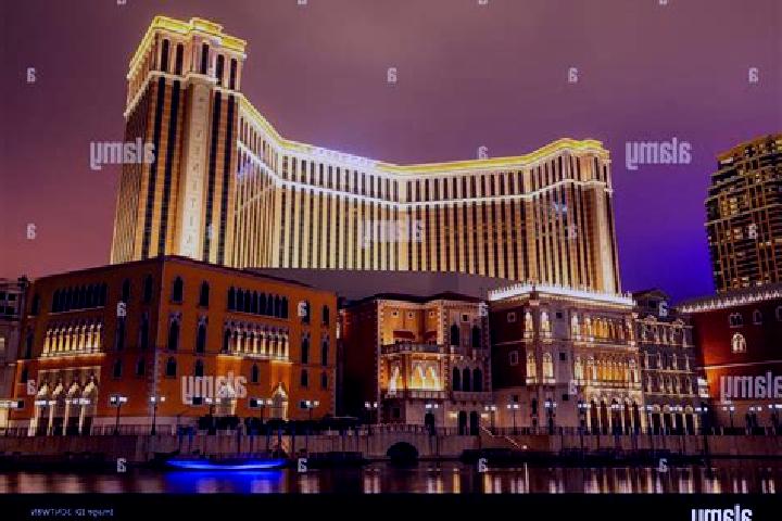 Eleanor, 31 — Escort in Makou, China