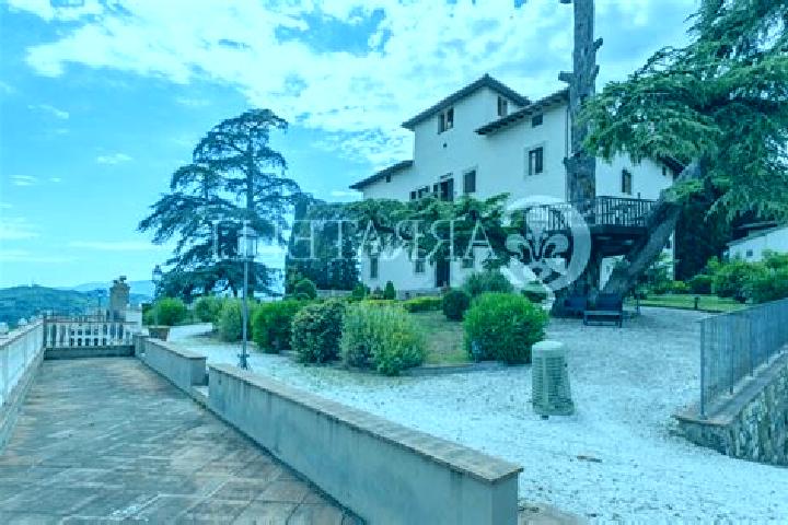 Eleanor, 31 — Escort in Pontassieve, Italy