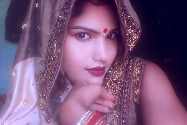 Eleanor, 31 — Escort in Sikandarabad, India