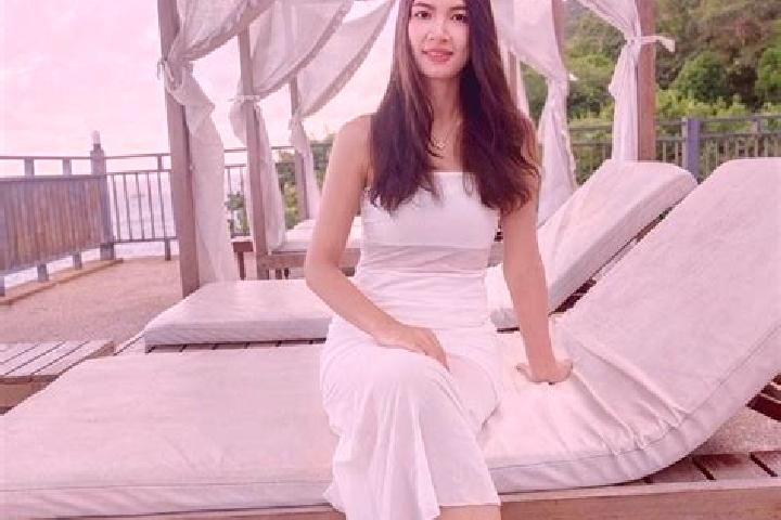 Eleanor, 31 — Escort in Taw Taik, Myanmar