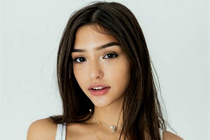 Eleanor, 31 — Escort in Tekeli, Kazakhstan