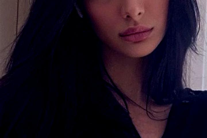 Eleanor, 32, a black brown-eyed middle eastern companion based in Tejupa. Offering A-Level, Duos, Party Girl. Available for incall and outcall, day and eveni...