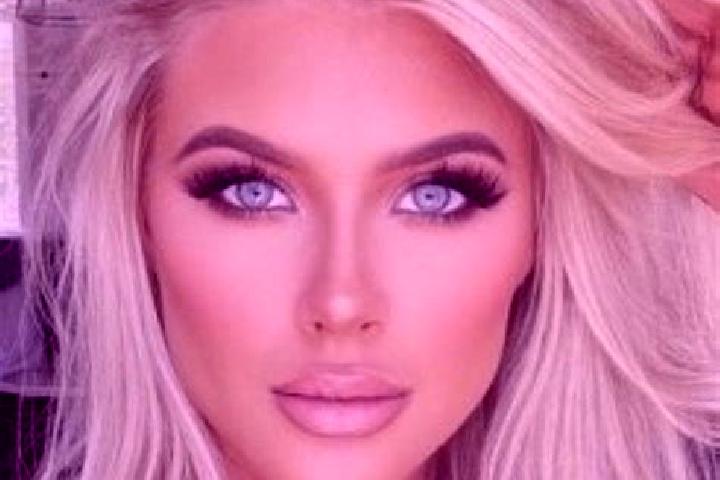 Eleanor, 32, a platinum blonde green-eyed middle eastern companion based in Selles-Saint-Denis. Offering BDSM, OWO, Couples, Striptease, GFE. Available for i...