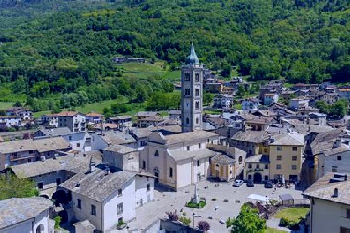 Eleanor, 32 — Escort in Mazzo di Valtellina, Italy