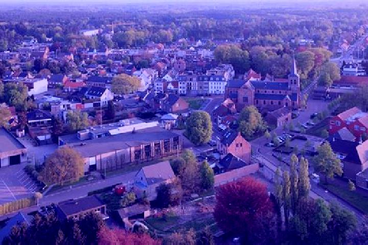 Eleanor, 32 — Escort in Opwijk, Belgium