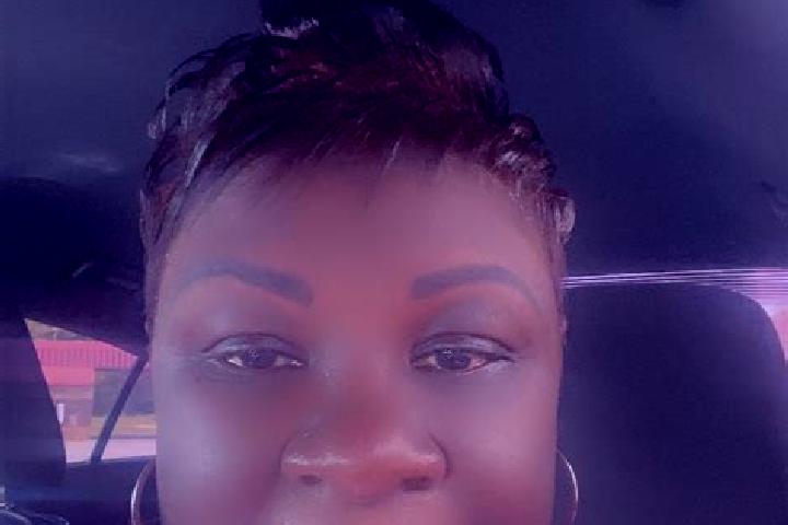 Eleanor, 32 — Escort in West Crossett, United States