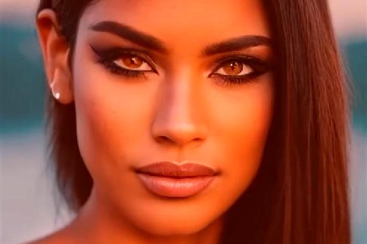 Eleanor, 33, a blonde amber-eyed latina companion based in Pitogo. Offering CIM, Duos, Deep French Kissing, Travel Companion. Available for incall and outcal...
