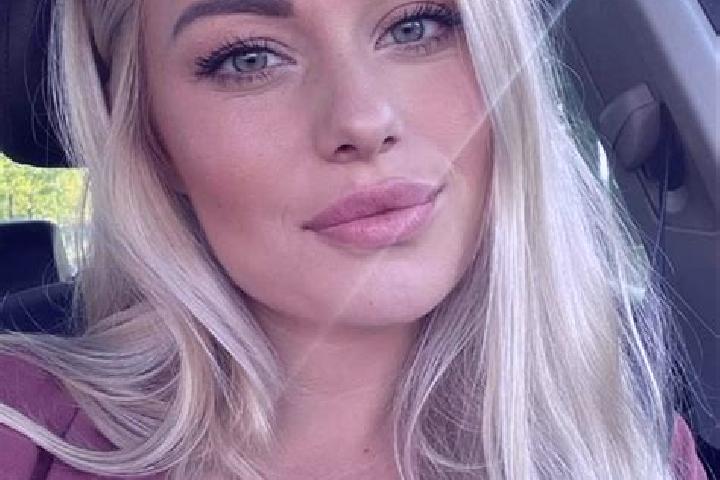 Eleanor, 33, a blonde hazel-eyed middle eastern companion based in Navirai. Offering Overnight, Couples, A-Level, Domination, BDSM. Available for incall and ...