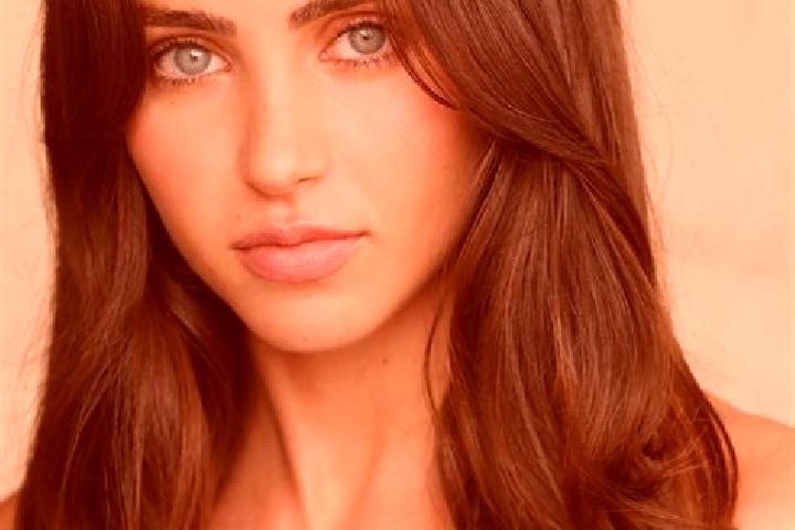 Eleanor, 33, a brunette dark-eyed indian companion based in Vincentia. Offering Tantra, CIM, OWO. Available for incall and outcall, overnight bookings availa...