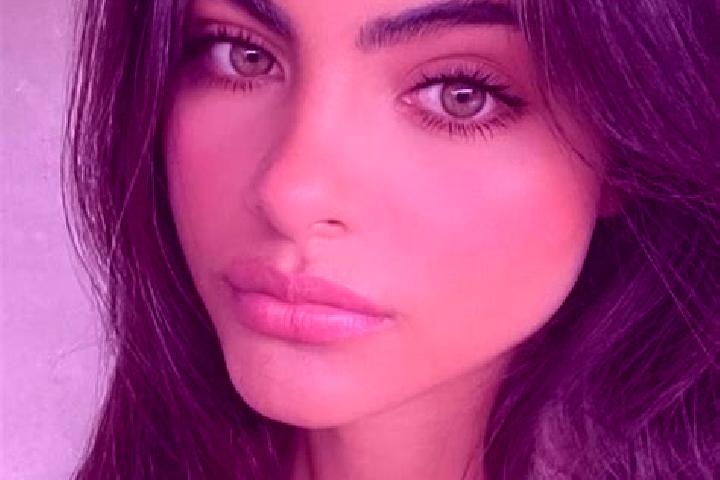 Eleanor, 33, a brunette dark-eyed middle eastern companion based in Tbilisi Quarter. Offering Roleplay, Fetish, Dinner Date, Massage. Available for incall an...