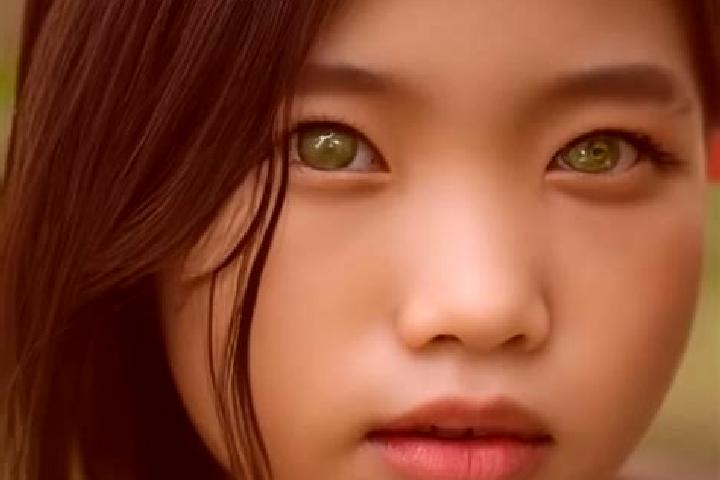 Eleanor, 33, a red green-eyed asian companion based in Timahdit. Offering Domination, CIM, Girlfriend Experience. Available for incall and outcall, overnight...