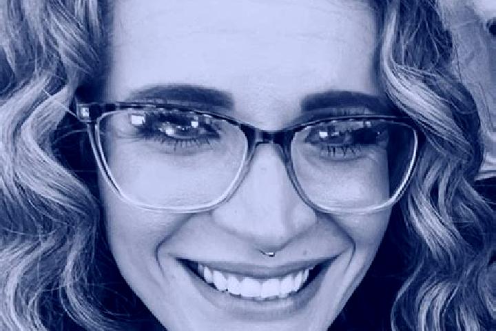 Eleanor, 33 — Escort in Brookdale, United States