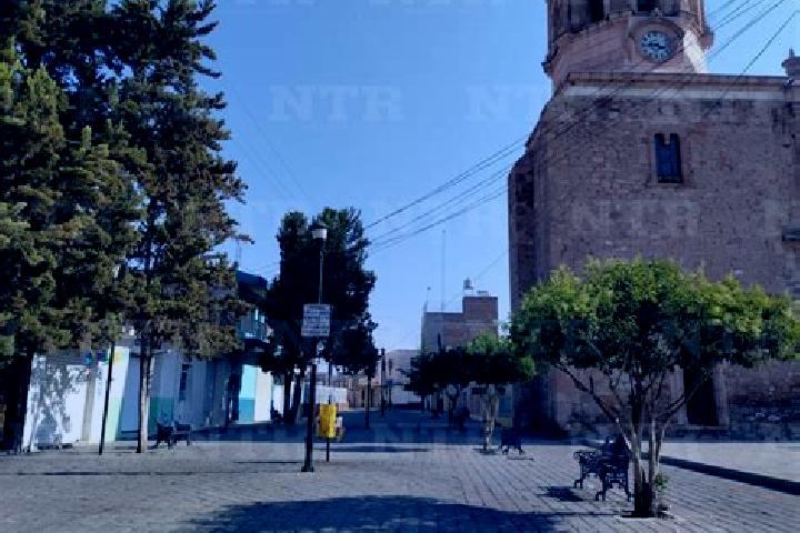 Eleanor, 33 — Escort in Luis Moya, Mexico