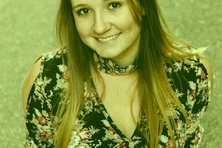 Eleanor, 33 — Escort in Moultonborough, United States