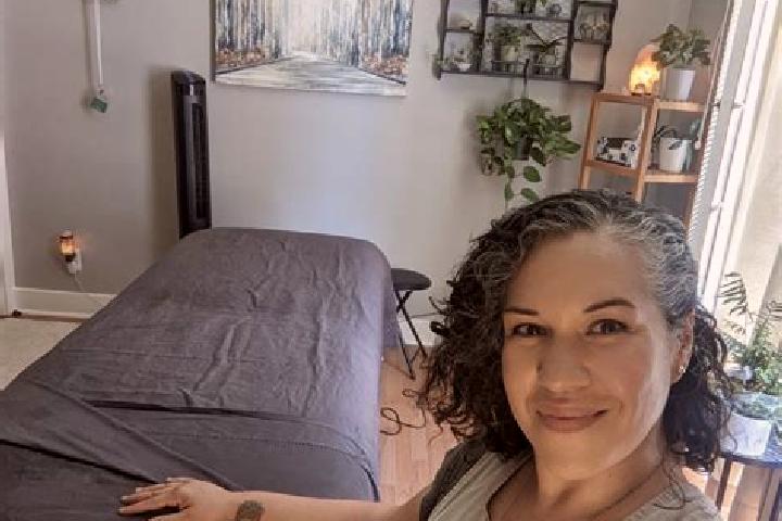 Eleanor, 34, a auburn amber-eyed caribbean companion based in Namayan. Offering CIM, Erotic Massage, OWO. Available for incall and outcall, day and evening d...