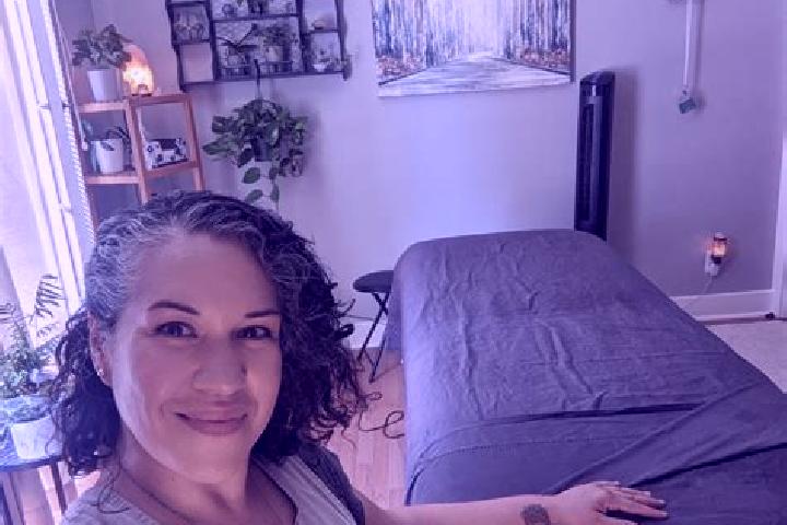 Eleanor, 34, a black grey-eyed european companion based in Michendorf. Offering Erotic Massage, A-Level, Prostate Massage, GFE. Available for incall and outc...
