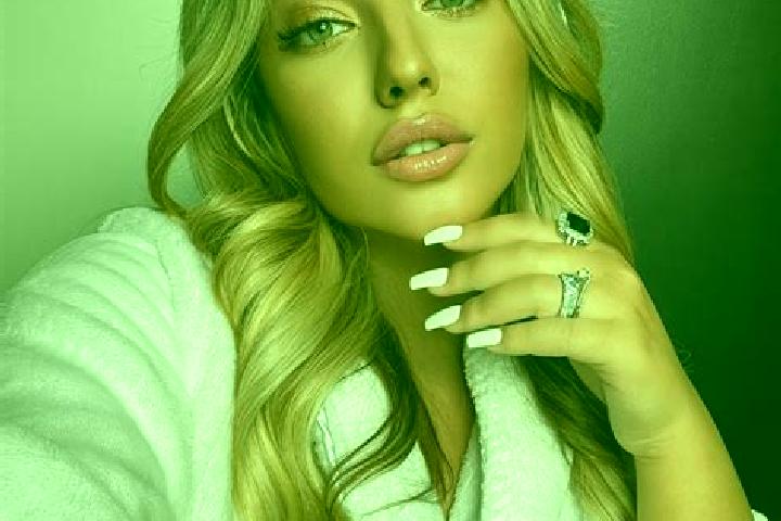Eleanor, 34, a blonde grey-eyed latina companion based in AElvdalen. Offering 69, OWO, Couples, Prostate Massage. Available for incall and outcall, overnight...