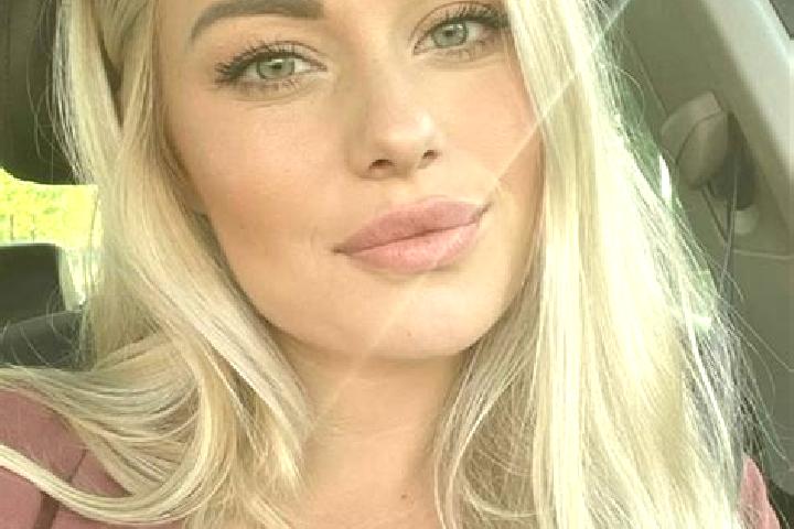 Eleanor, 34, a blonde hazel-eyed caucasian companion based in El Carricito. Offering GFE, OWO, Prostate Massage. Available for incall and outcall, overnight ...