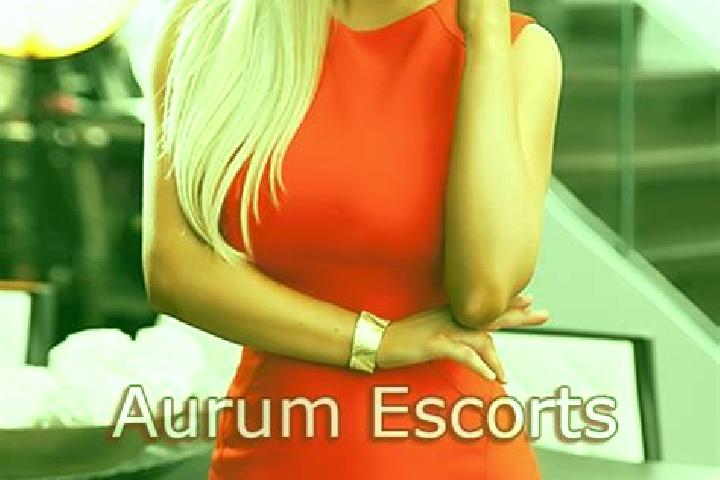 Eleanor, 34, a red grey-eyed ebony companion based in Tautesti. Offering Couples, CIM, Domination, Striptease. Available for incall and outcall, day and even...
