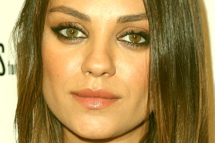 Eleanor, 34, a red hazel-eyed indian companion based in Cardedeu. Offering Domination, Party Girl. Available for incall and outcall, day and evening dates.