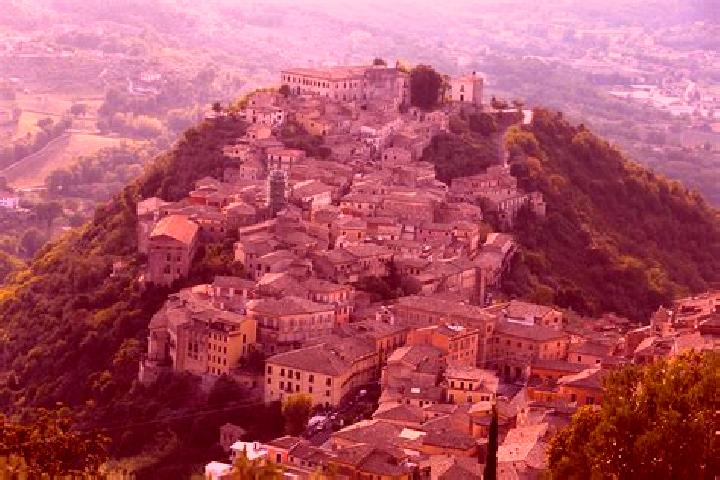 Eleanor, 34 — Escort in Colli di Cicerone, Italy