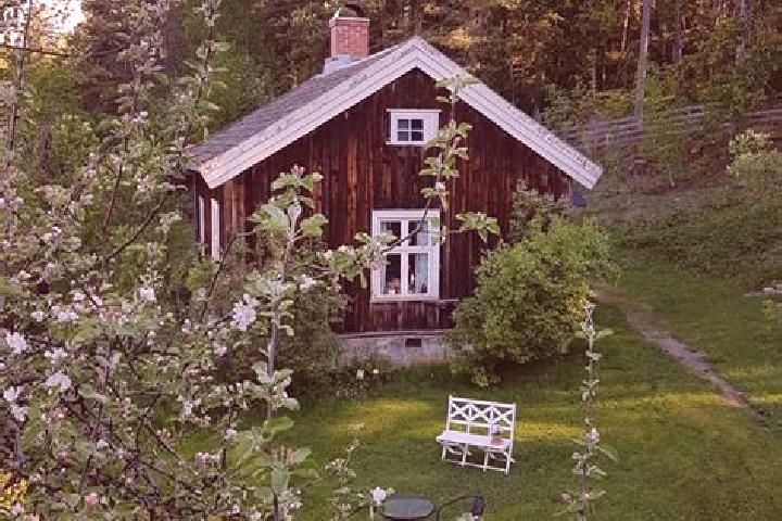 Eleanor, 34 — Escort in Limmared, Sweden