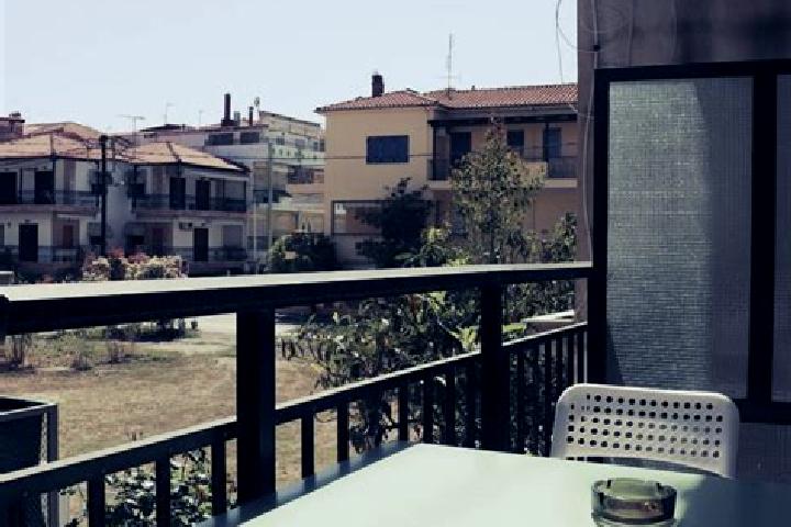 Eleanor, 34 — Escort in Nea Flogita, Greece